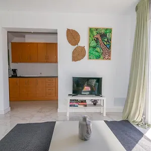 https://deluxe-duplex-bungalow.in-canary-islands.com